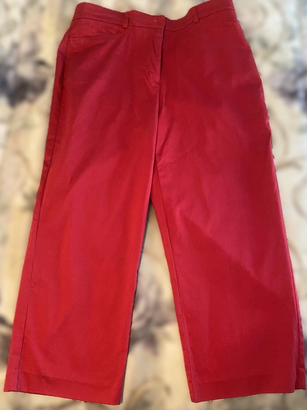 Briggs New York Women’s Red Capri Pants Size 10 Stretch Cotton